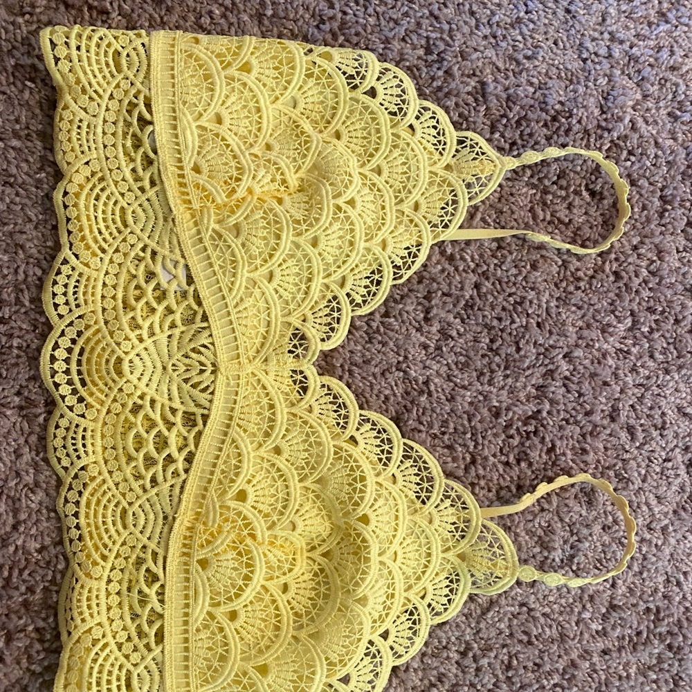 Women’s yellow bralette